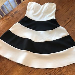 Black and white strapless dress